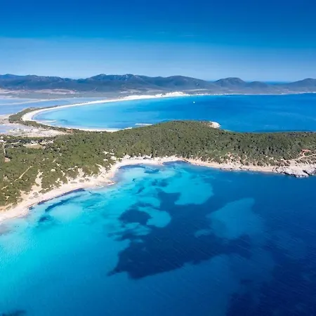 Nocleg ze śniadaniem Is Solinas 3*