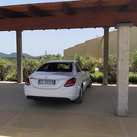 Is Solinas Nocleg ze śniadaniem 3*