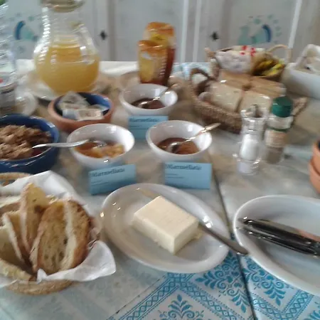 Nocleg ze śniadaniem Is Solinas Masainas