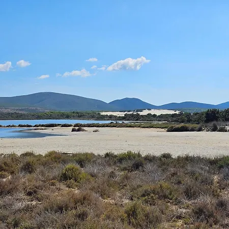 ベッド・アンド・ブレックファスト Is Solinas 3*