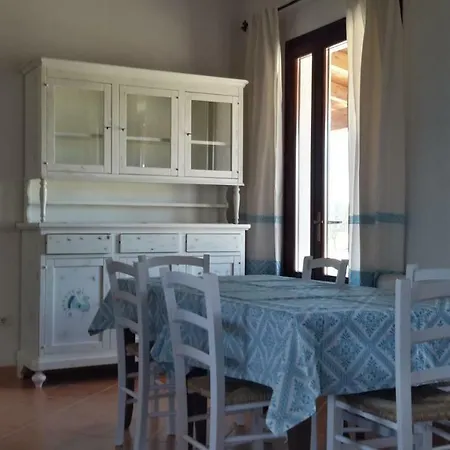 Bed & Breakfast Is Solinas Masainas