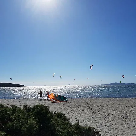 Is Solinas לינה וארוחת בוקר