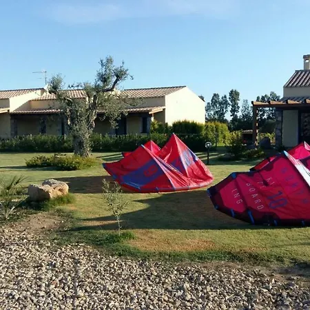 Bed & Breakfast Is Solinas *