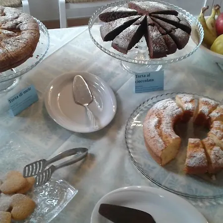 Bed & Breakfast Is Solinas *