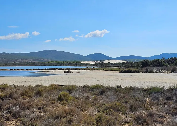 ベッド・アンド・ブレックファスト Is Solinas 3*