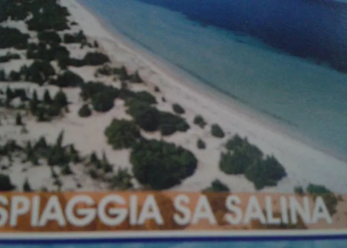 Is Solinas 住宿加早餐酒店